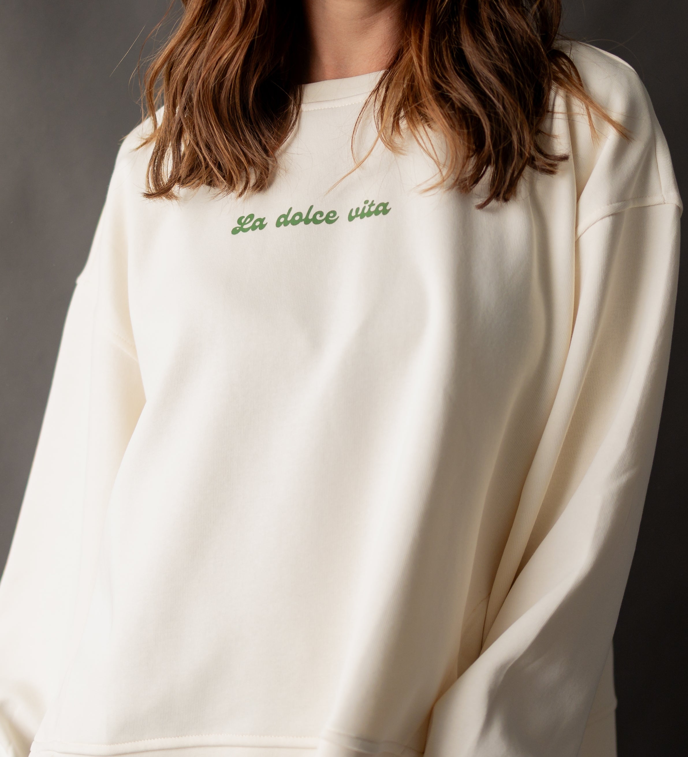 STATEMENT SWEATSHIRT „DOLCE VITA"