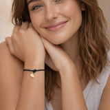 HANDGEFERTIGTES NYLONBÄNDCHEN MIT HERZANHÄNGER STERLINGSILBER & 18KT VERGOLDUNG