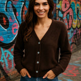 STRICKJACKE MIT V-AUSSCHNITT "CHOCOLATE"