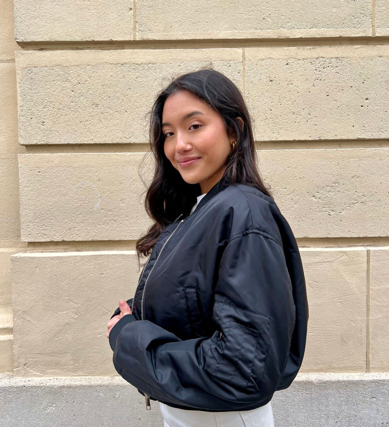 KURZE TRENDIGE BOMBERJACKE „HAILEY“