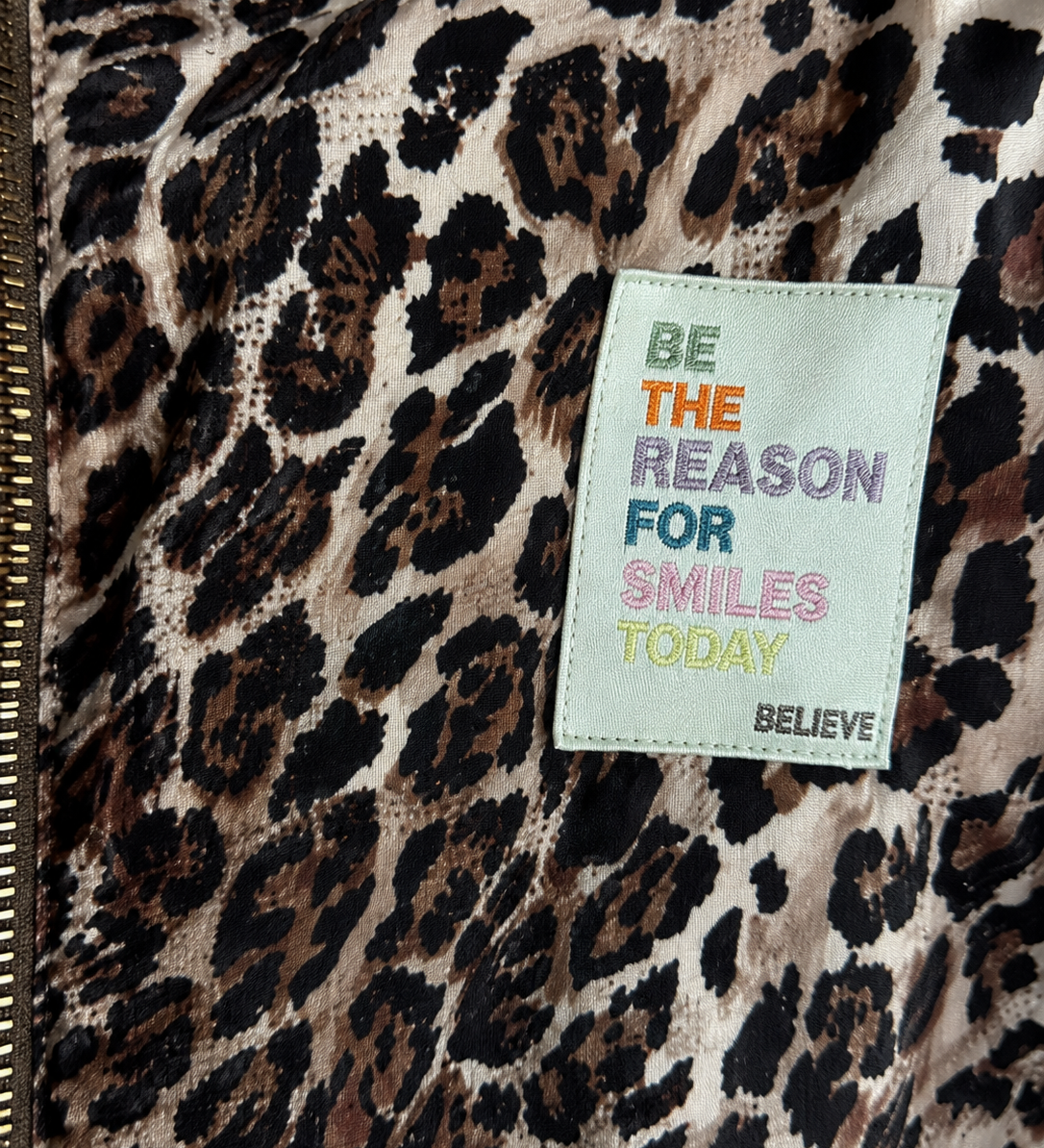 LEO LIGHT PUFFER WESTE „LIV“