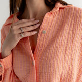 KURZE MUSSELINBLUSE „PEACH“