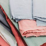 MEHRFARBIGE MUSSELIN STOFFRESTE